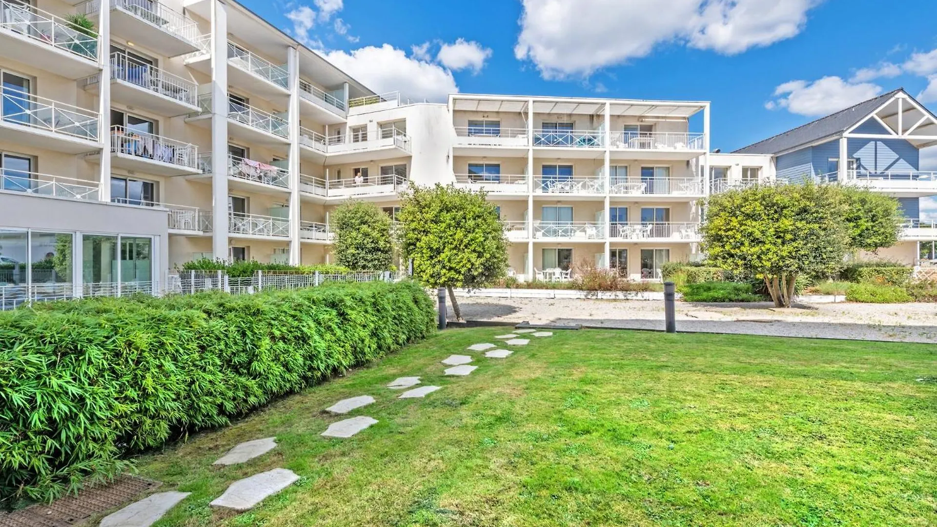 Apartment Near The Beach In Southern Brittany Plougonvelin