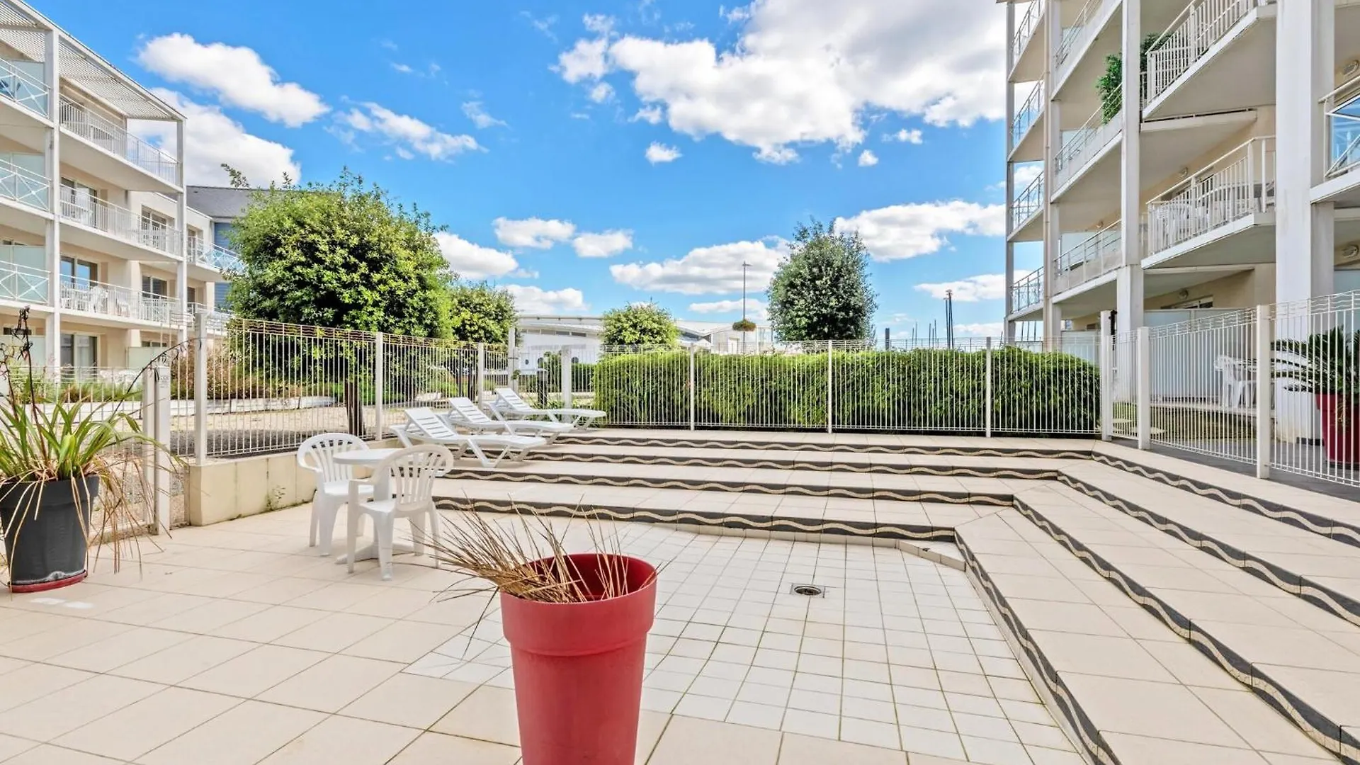 Apartment Near The Beach In Southern Brittany Plougonvelin