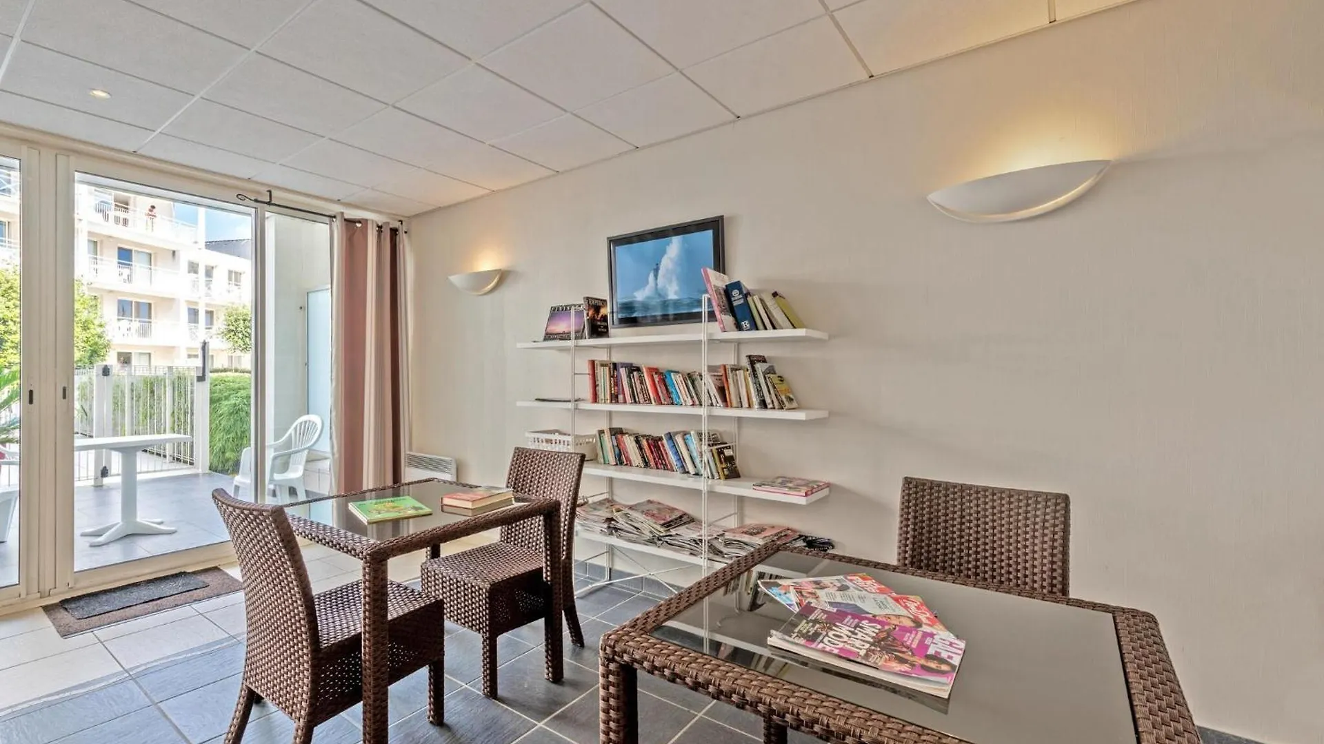 Apartment Near The Beach In Southern Brittany Plougonvelin 0*,